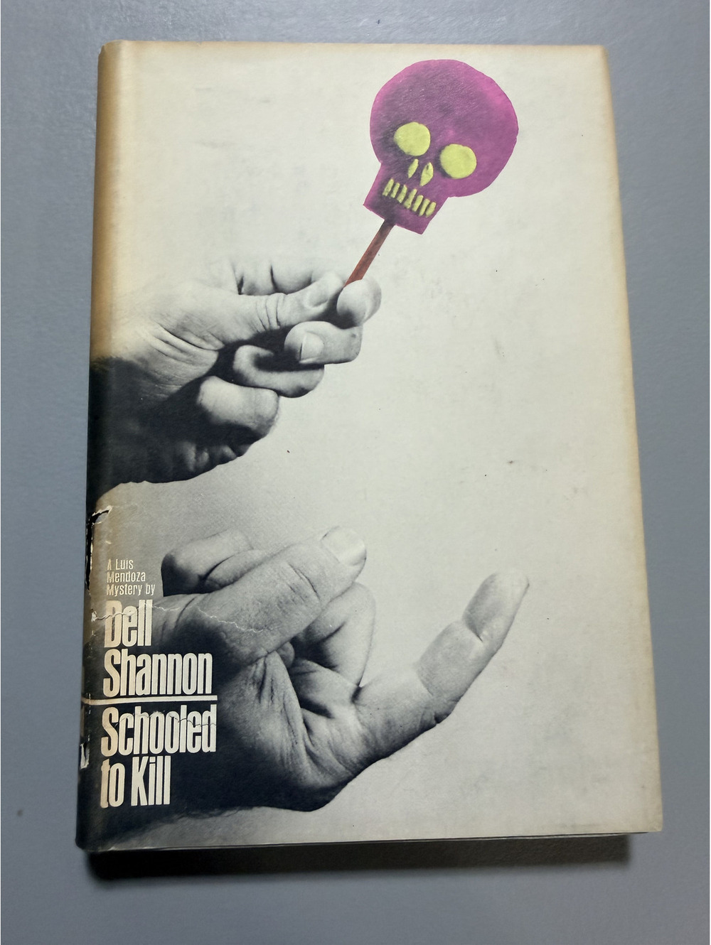 Schooled to Kill Dell Shannon 1969 1st Ed Luis Mendoza Mystery Morrow HCDJ